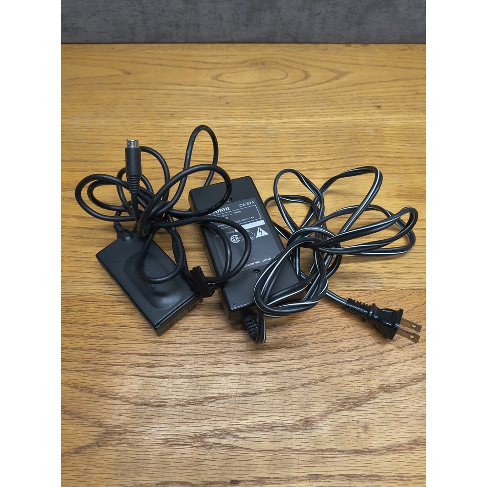 Canon CA-E7 COMPACT POWER ADAPTER CA-E7A & CHARGER COUPLER CR-E7K